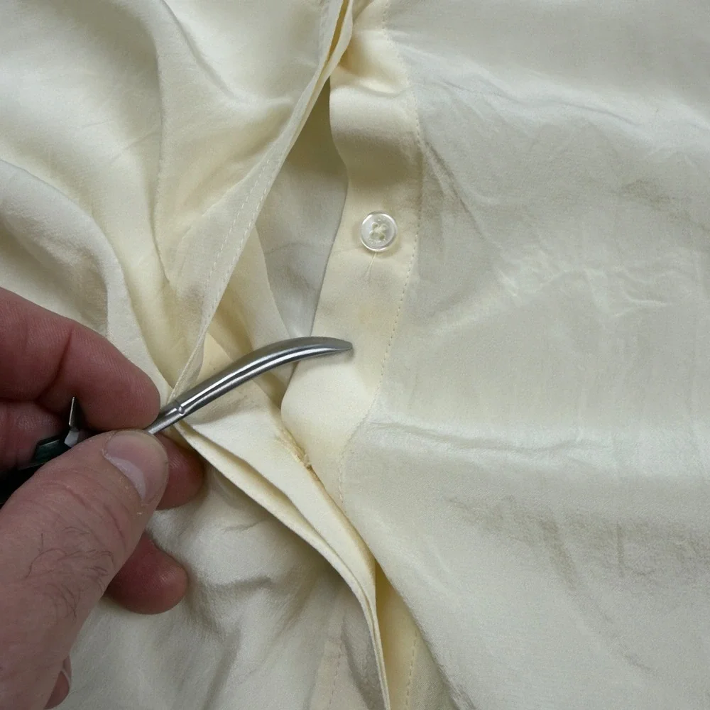 Tory Burch Silk Ruffle Cuff Blouse Cream Ivory Button Down‎ Shirt Size 8 49863